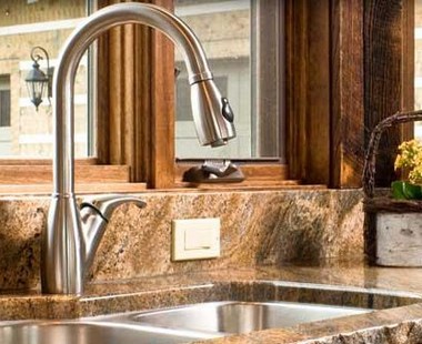 Faucets, Sinks & Showers
